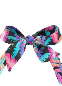 Bench ’Pitch’ Multi Print Underwired Bikini Top 7 Bench ’Pitch’ Multi Print Underwired Bikini Top -Sunbeach Style Shop Bench Pitch Multi Print Underwired Bikini Top57107719FRSC W01