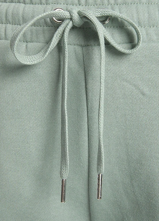 Bench Wide Leg Logo Print Shorts 5 Bench Wide Leg Logo Print Shorts - Image 5