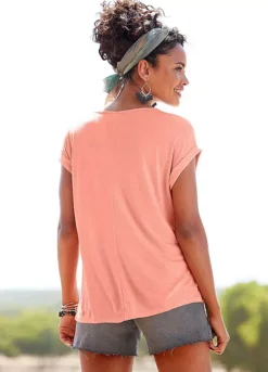 Buffalo T-Shirt With Decorative Buttons -Sunbeach Style Shop Buffalo T Shirt with Decorative Buttons56353124FRSP W01