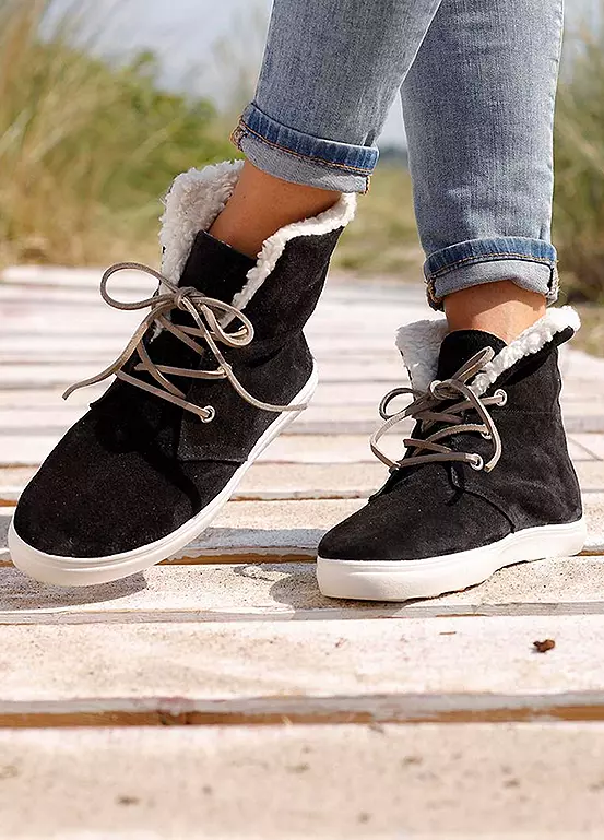 Elbsand Lace-Up Winter Boots 1 Elbsand Lace-Up Winter Boots