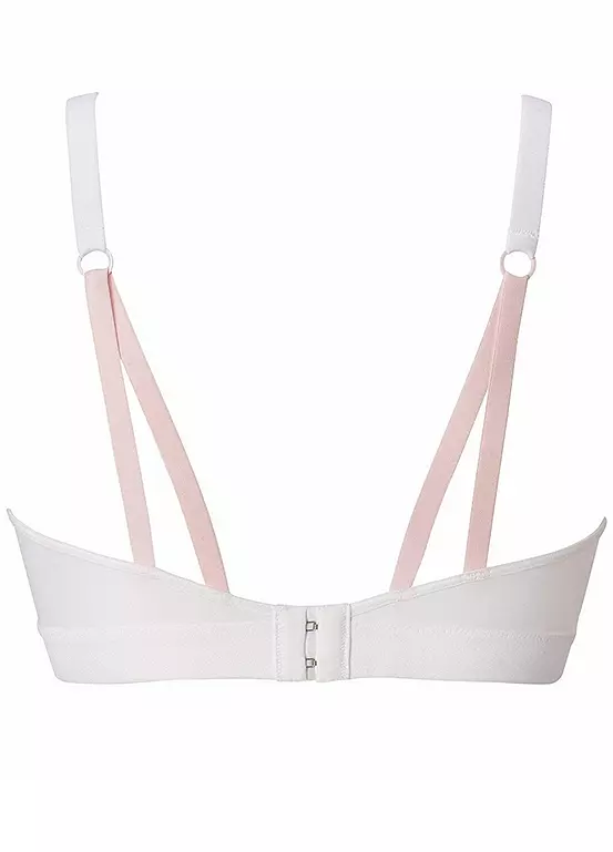 Triumph Free Motion Non-Underwired Sports Bra 5 Triumph Free Motion Non-Underwired Sports Bra - Image 5