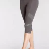 Active By LASCANA Capri Leggings