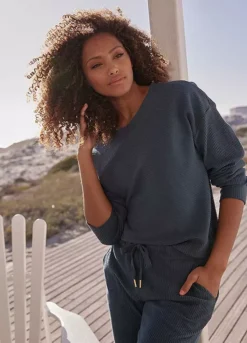 S.Oliver Round Neck Cotton Sweatshirt -Sunbeach Style Shop s.Oliver Round Neck Cotton Sweatshirt92216911FRSP W01